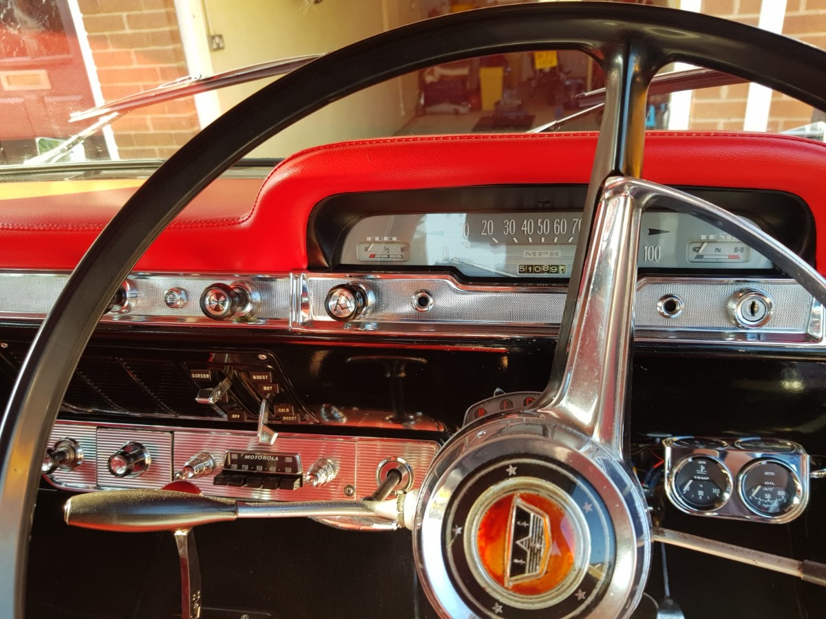 1961 Ford Zephyr Image 9